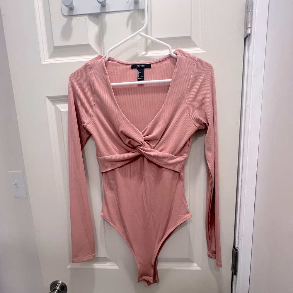Forever 21 ribbed twist bodysuit small - Picture 1 of 5